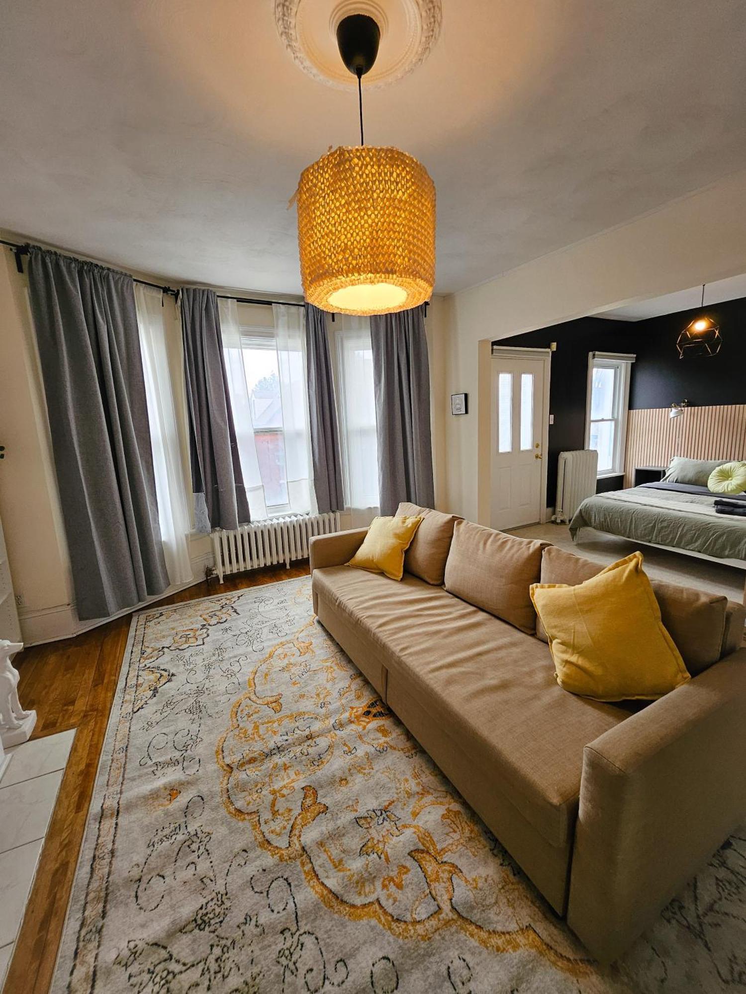 Ottawa Downtown Cozy Guesthouse Экстерьер фото