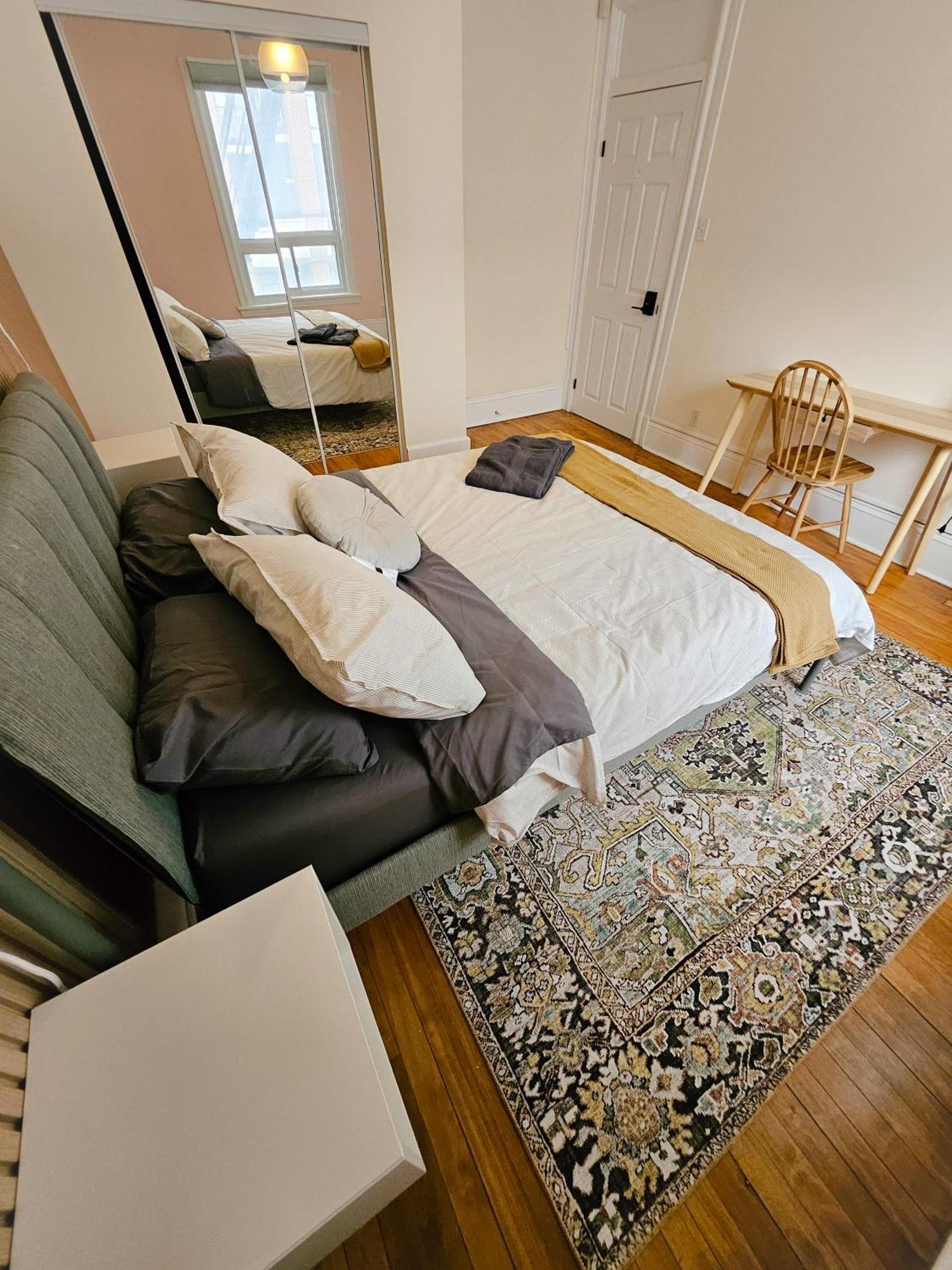 Ottawa Downtown Cozy Guesthouse Экстерьер фото